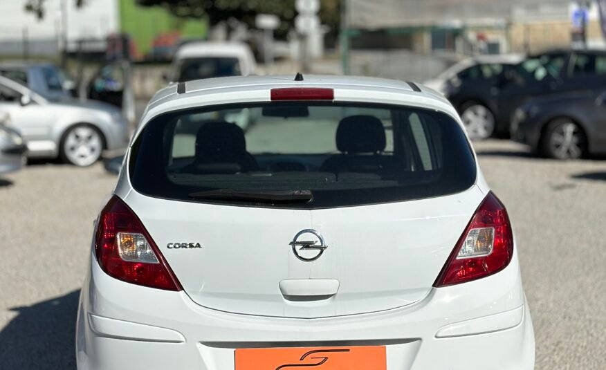 Opel Corsa-D 1.2i 16V