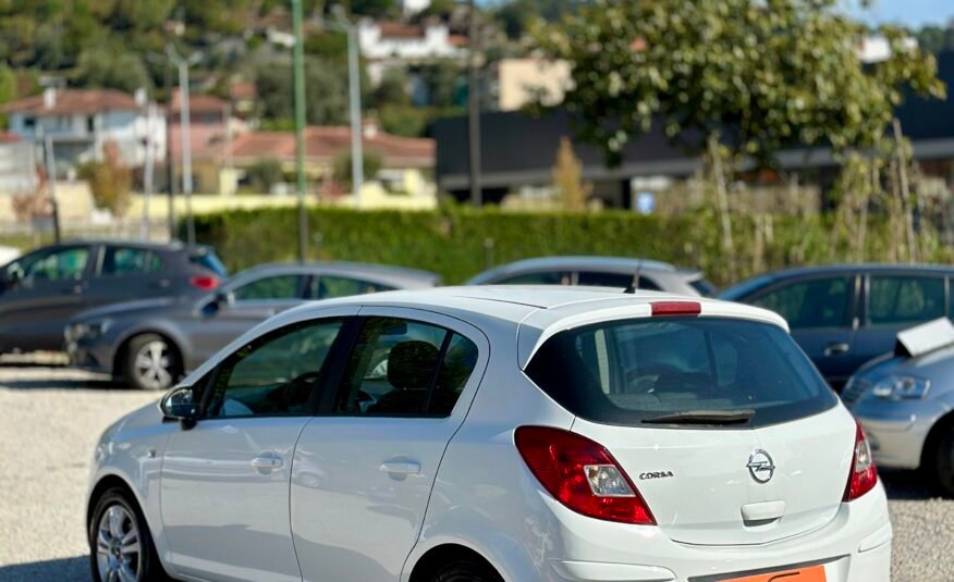 Opel Corsa-D 1.2i 16V