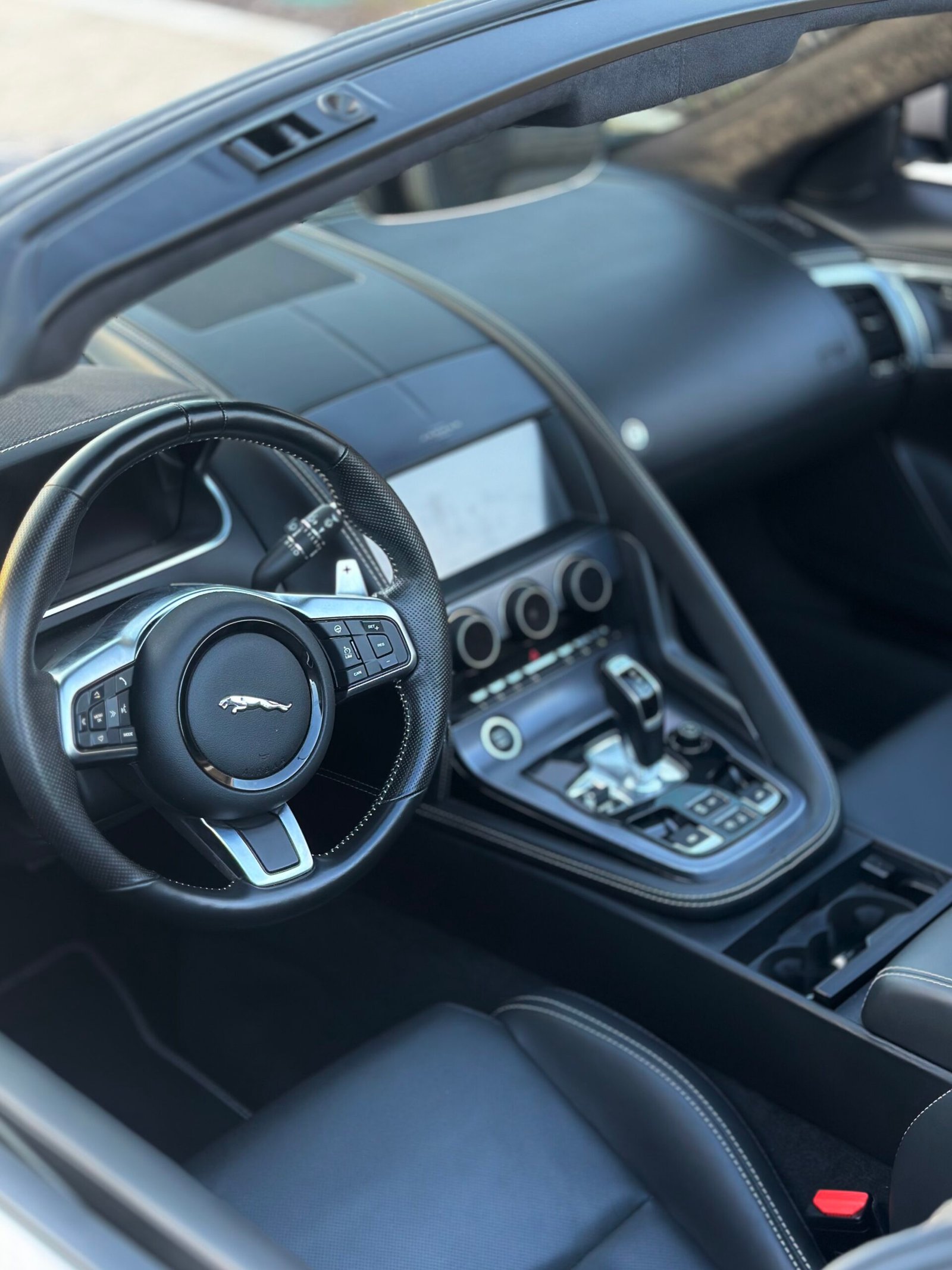 Jaguar F-Type Convertible 300cv Aut.