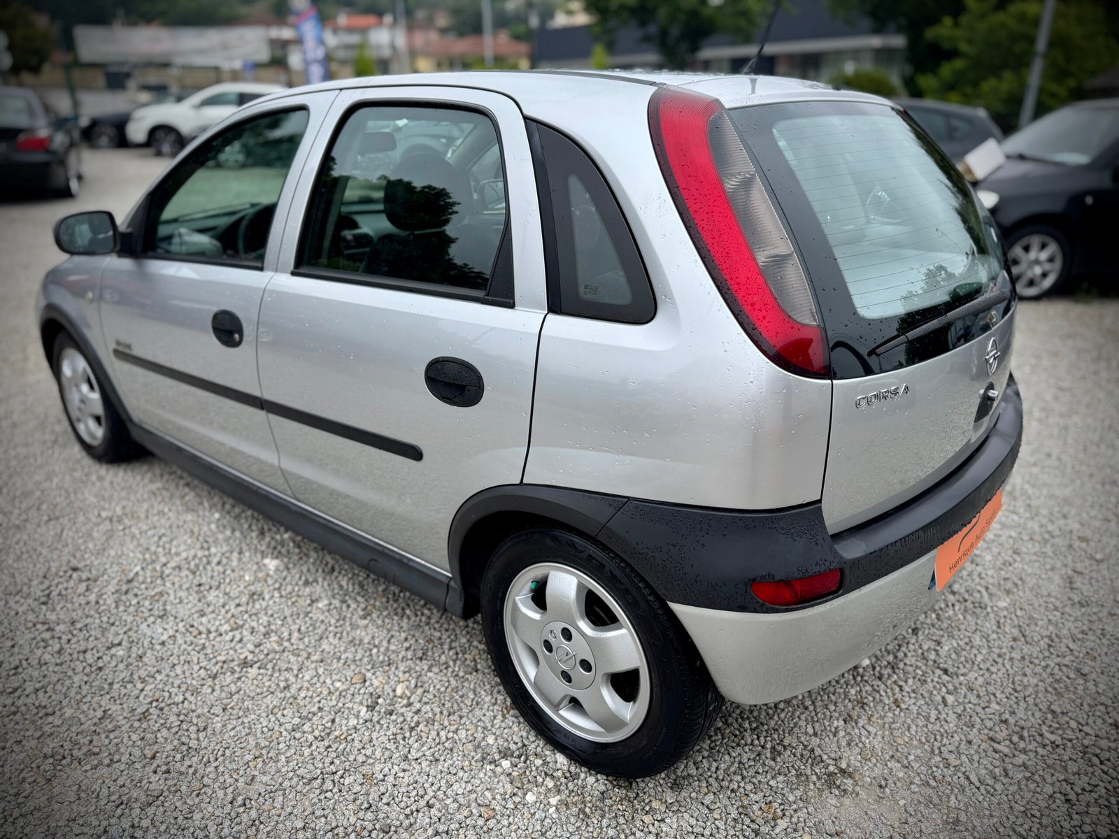 Opel Corsa 1.2i Elegance Caixa Automática